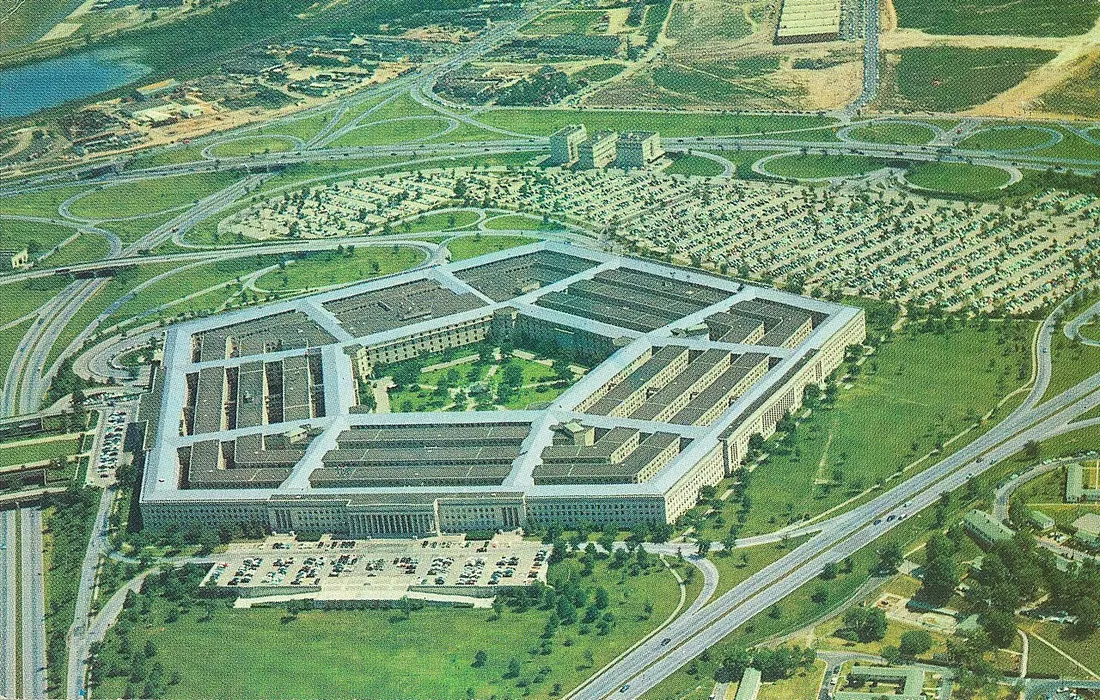 Aerial view of the Pentagon on a 1950s postcard — the military leg of Mills's power elite
